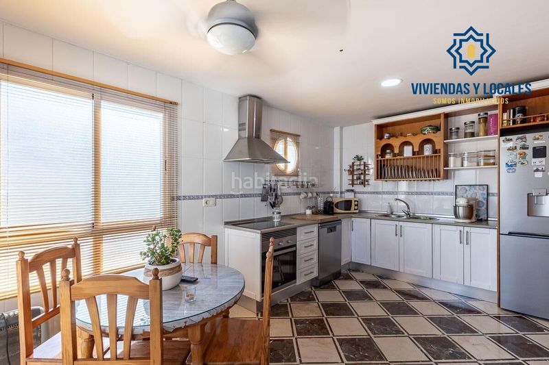 Foto e0b81a03-aedb-4e7e-bcb2-fba083b66d98. Casa amb calefacció aparcament a Gójar