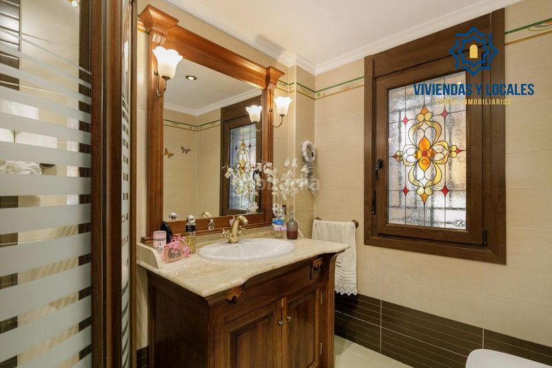 Foto 4e24a996-c1c2-46f4-a66a-f4ac5e5dfabc. Casa aparellada amb aparcament piscina a Ogíjares