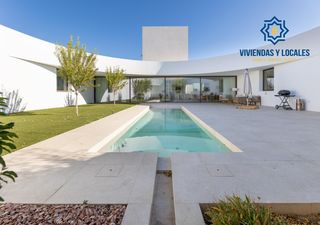 House  Calle de la margarita. Espectacular vivienda en el chaparral, albolote