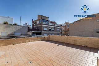 Dúplex a Fígares. Ático dúplex junto alhamar con 2 garajes y 2 trasteros