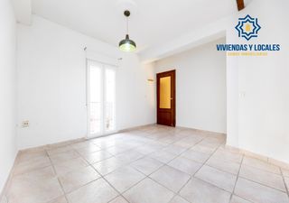 Pis  28 calle acera de san ildefonso 28 3b 28. Luz, balcón y ubicación una oportunidad única en acera de san il