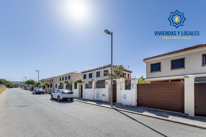 Foto c0dee584-569a-49aa-8fd3-adce1b0368dd. Casa amb calefacció aparcament piscina a Albolote