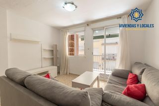 Flat in Cervantes. Tu próximo hogar junto a avenida cervantes y muy cerca del centr