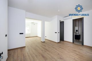 Flat in Calle calle de san vicente ferrer, 13 13. Piso nuevo a estrenar junto a recogidas