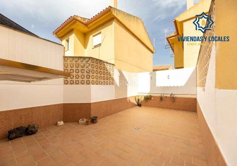 Foto 4d9fe134-ebec-47c5-bc13-89b6c22b87d6. Casa amb calefacció aparcament a Polideportivo Alhendín