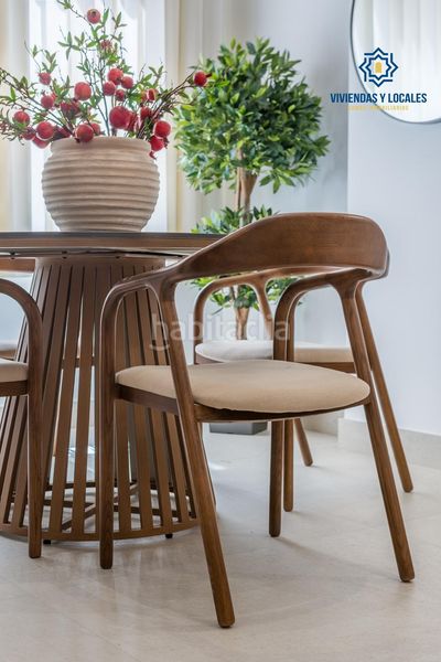 Foto b5bf6e90-470d-4168-b2a9-e1325e7fbb29. Planta baja precioso estudio de lujo en urbanizacion triunfo jardin en Granada
