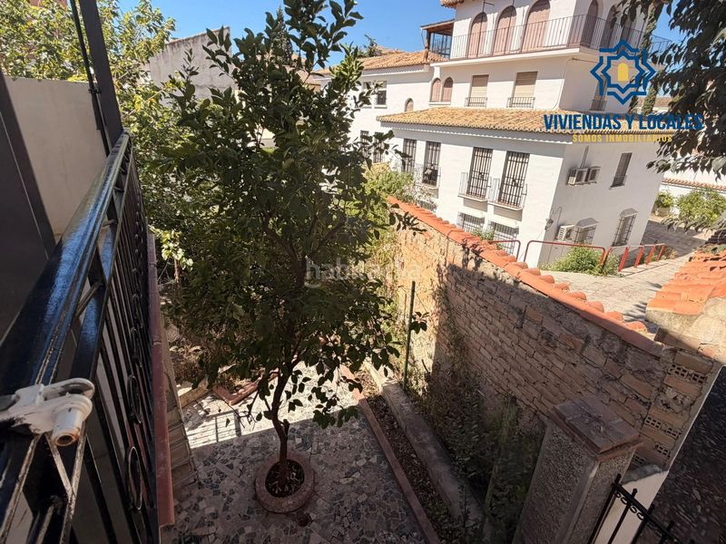 Foto 5df85a13-6d8c-4712-ba90-371a3e405e5d. Alquiler casa disponible casa con patio en carretera de la sierra en Granada