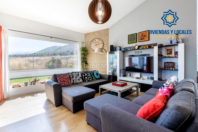 Foto 42c61701-e117-4245-89c8-cd8242e0840a. Chalet mit heizung parking pool in Dílar