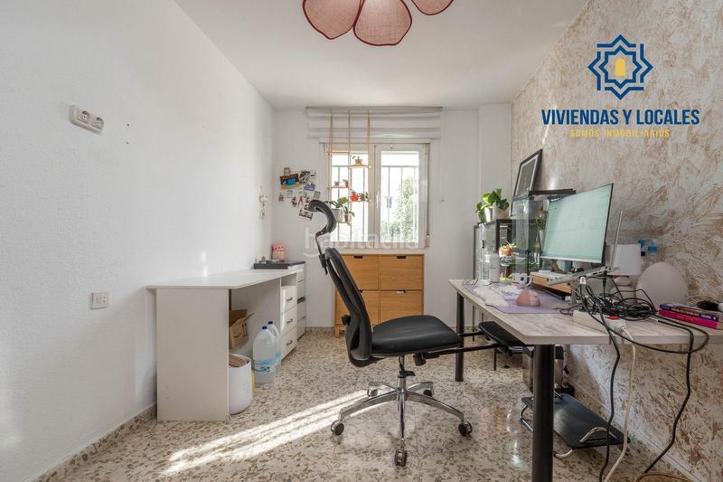 Foto 0b20f2c7-ecbd-4bcb-9873-36ca2442a22f. Flat in calle blasco ibañez 20 in Maracena