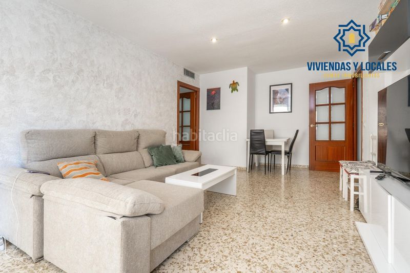 Foto d7f1f511-1465-4415-b797-1ddfcea22cbd. Flat in calle blasco ibañez 20 in Maracena
