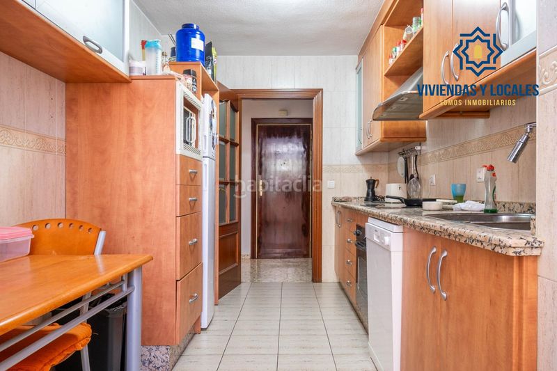 Foto e08d1ece-3c98-4a57-9088-0f6ab3c10351. Flat in calle blasco ibañez 20 in Maracena