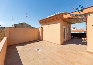 Casa adossada a San Antón