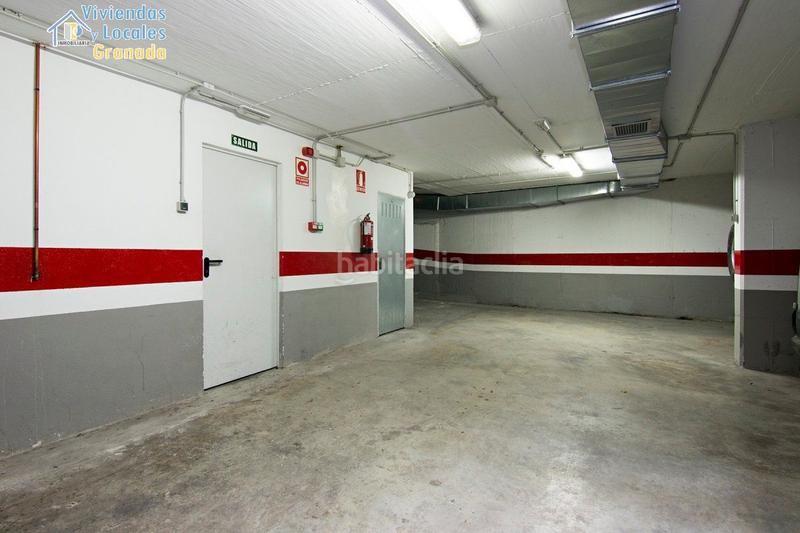 Foto e8e6dbab-a579-4860-afe0-bcab4d9fb1a7. Aparcament cotxe a San Matías - Realejo Granada