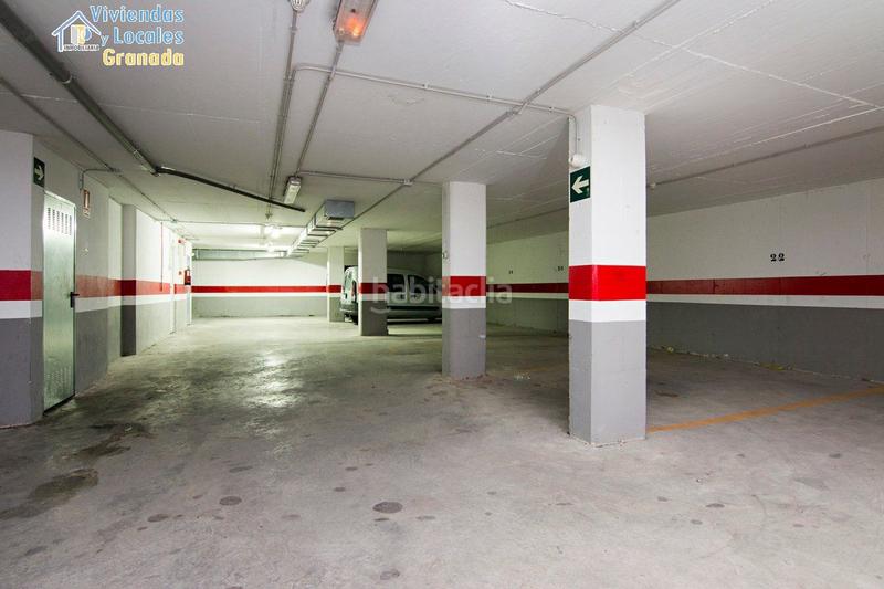 Foto c5242ef1-2d4d-48c9-920e-45214836909a. Parking coche en San Matías - Realejo Granada