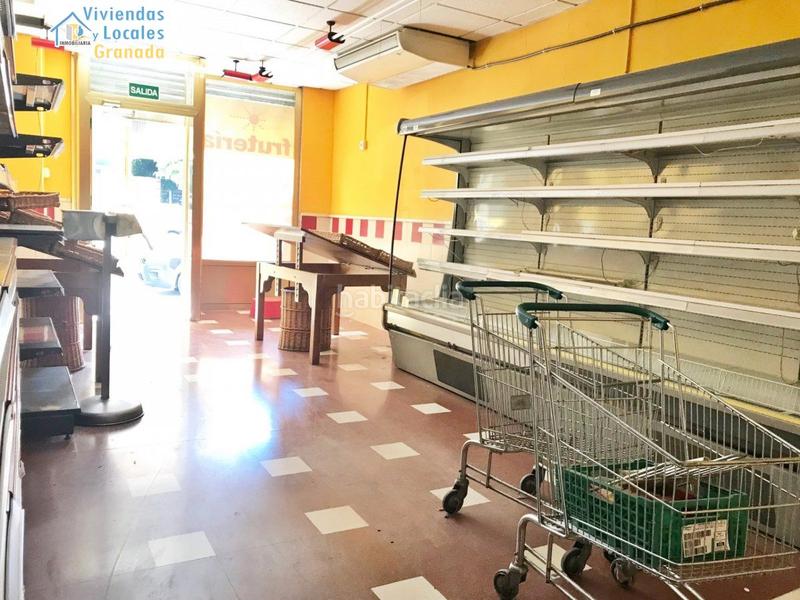 Foto a225320c-21f3-4c60-aab2-ec2577e438bb. Rent business premise in Camino de Ronda Granada