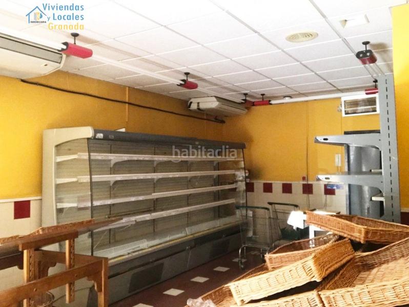 Foto a7b01b31-8df6-4a07-8348-a5d4d6172280. Rent business premise in Camino de Ronda Granada