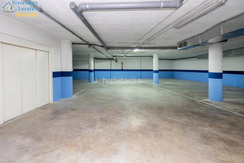 Foto aa05ae65-ce1d-472b-84f3-8439f8173c68. Parking coche oportunidad. plazas de garaje en venta en pleno centro de . junto parada de metro en Albolote