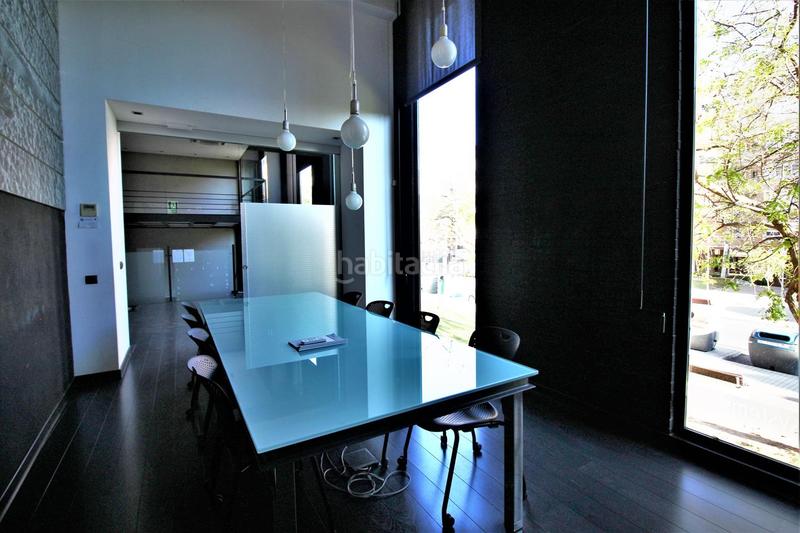 Foto 16cacc05-cd3a-4ef9-a7ab-4bd74bec8e91. Alquiler local comercial local en la avd.del mediterraneo en Almería