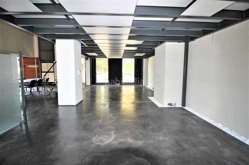 Foto 4a235a18-b1b9-4b6e-a7d5-7eff9f0eda9b. Rent business premise in San Luis Almería