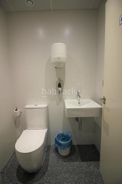 Foto 4b1bfaf7-28b2-43a3-b65a-d7c596a693e3. Rent business premise in San Luis Almería