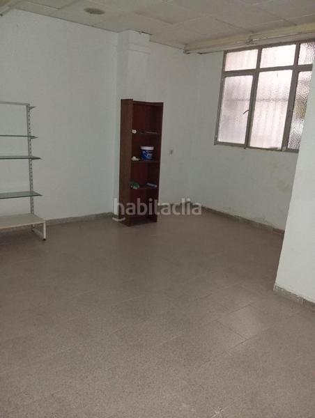 Foto 4064d3f3-6ee7-48e1-97f8-3d84840b294d. Lloguer local comercial a Nueva Andalucía Almería