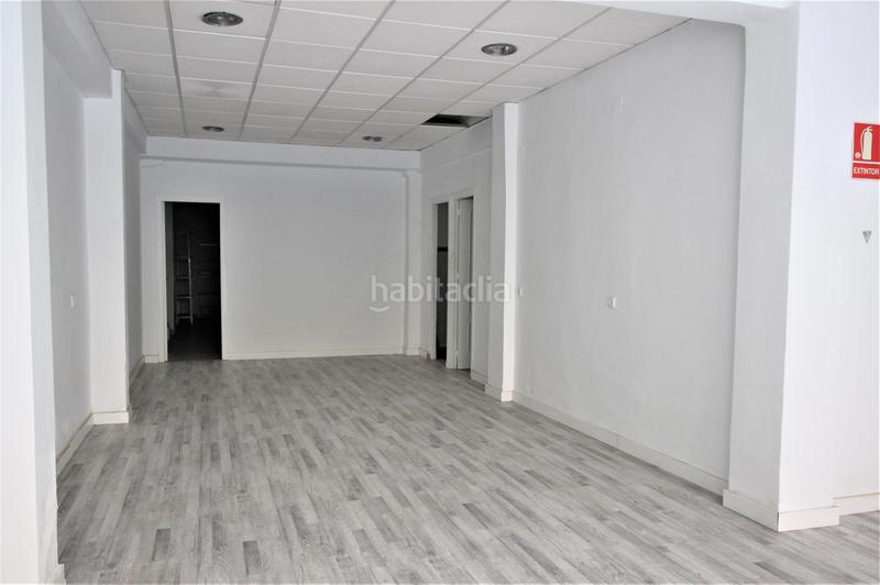 Foto a0144b0a-14f2-4c23-bbb4-6d45d5abd21a. Lloguer local comercial a Nueva Andalucía Almería