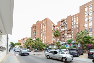 Appartamento  Haza de acosta. 3 dormitorios y 1 baño en barrio san luis