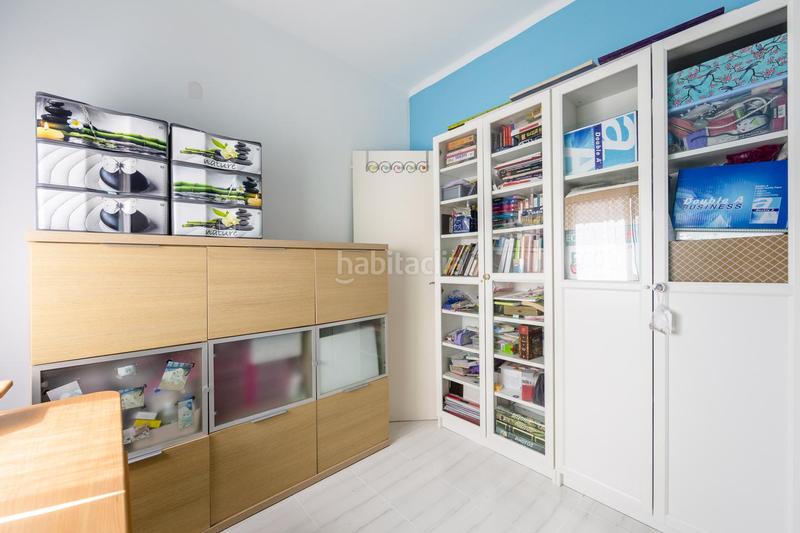 Foto ef933988-c980-4f75-9dfb-f129f82163ea. Piso 3 dormitorios y 1 baño en jesus de perceval en Almería