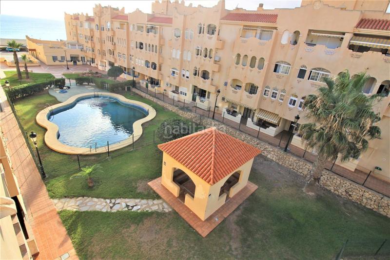 Foto 5cfcc58a-f041-4c48-ac1e-e9d35d076c43. Affitto appartamento con parcheggio piscina in Retamar Almería