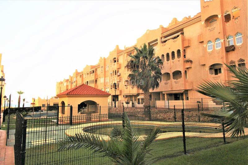 Foto 351ae53e-8ac3-476f-9cce-fc7c4062f4a8. Location appartement avec parking piscine dans Retamar Almería