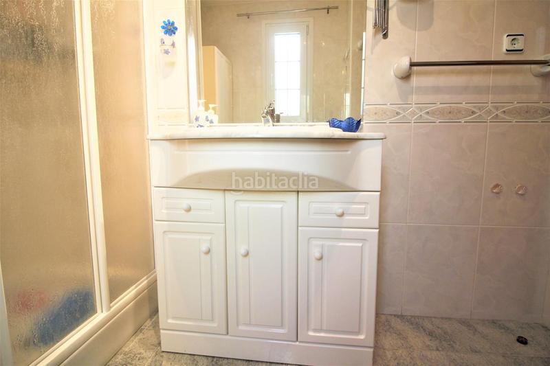 Foto 3ee9f529-6054-4753-b6d3-a46d197cfe15. Rent flat with parking pool in Retamar Almería