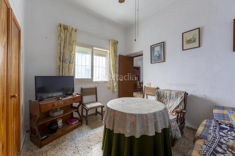 Foto fc5d0673-6f24-4080-921f-0349623b9858. Casa amb aparcament a San Luis Almería