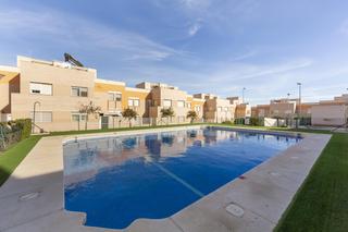 Casa a schiera  Asteroide. Triplex zona villablanca