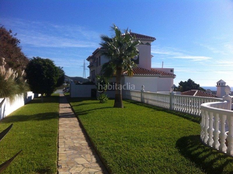 Foto fe4b2528-f983-40d9-8d1a-55ccb9751d04. Xalet amb calefacció piscina a Urbanización Santa Rosa Torrox