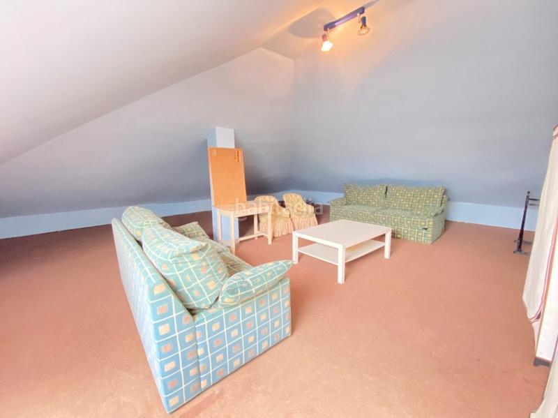 Foto 490a9d5a-2f74-4c3e-9ae0-ae6b3a6b37d3. Chalet avec piscine dans Urbanización Santa Rosa Torrox