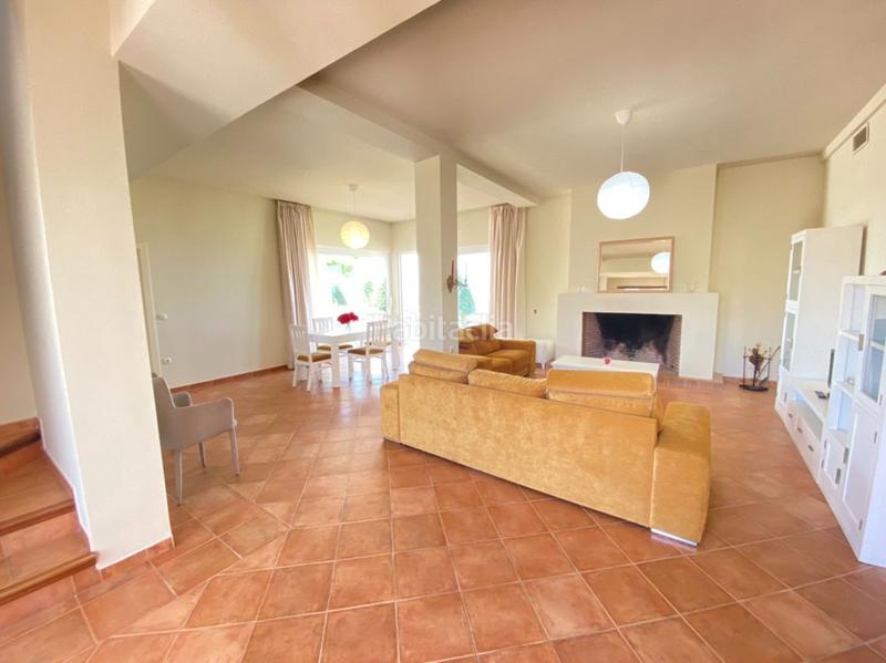 Foto 4d9c1a95-25e1-46b1-a22b-217bf0d3e430. Chalet villa de lujo costa con vistas espectaculares al mar. en Torrox