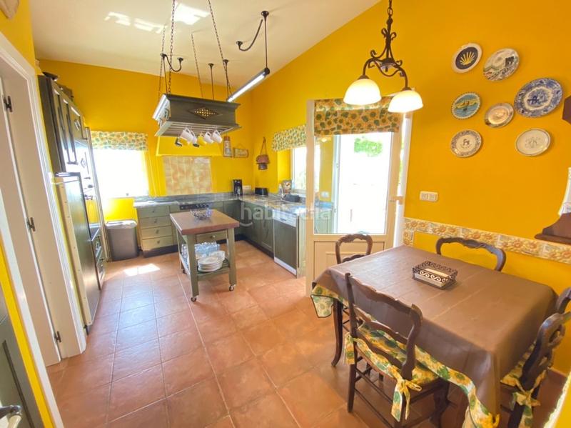 Foto ca4ab678-a484-442e-8b7b-96adb84683b6. Chalet avec piscine dans Urbanización Santa Rosa Torrox