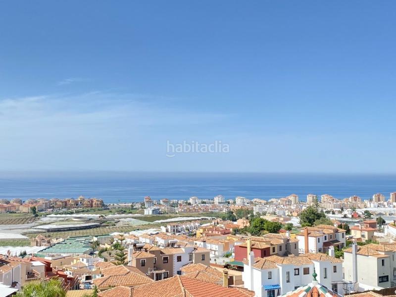 Foto cd3b73b6-41c0-4c2d-afe1-26a692908f0f. Chalet villa de lujo costa con vistas espectaculares al mar. en Torrox