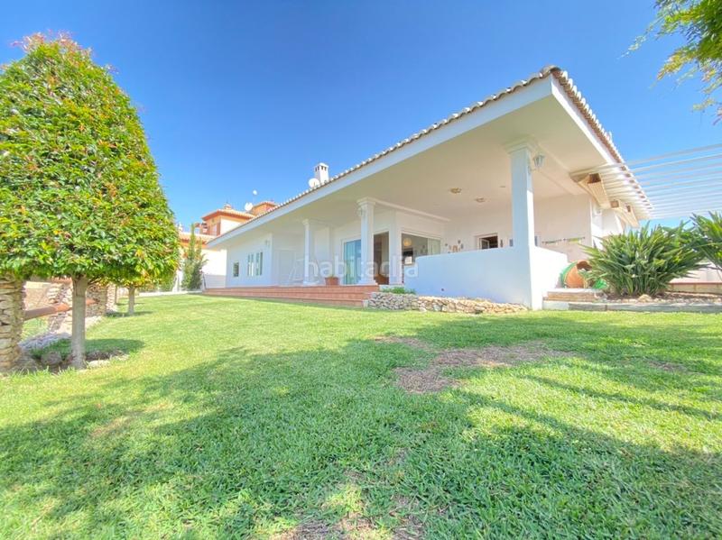 Foto d00e97d6-53a1-4687-8893-5a34e0a158b0. Chalet villa de lujo costa con vistas espectaculares al mar. en Torrox