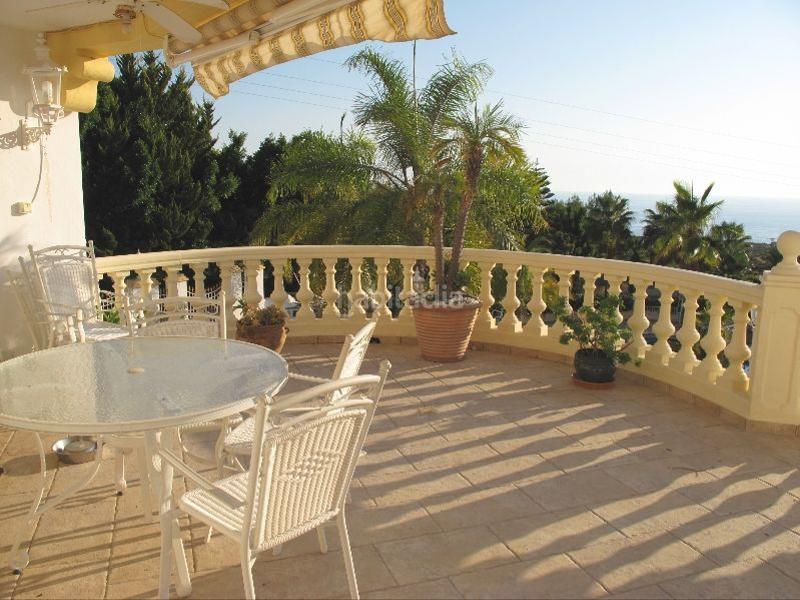 Foto f059b3d5-0236-4128-a7d8-03a7da765ab3. Chalet villa de lujo ubicada en zona exclusiva en Nerja