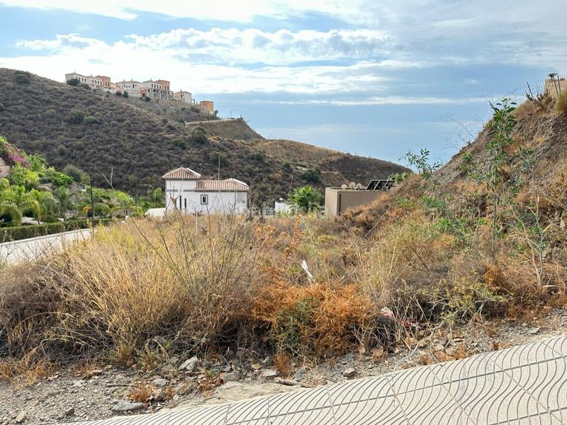 Foto 5781c33d-7598-4e38-ac48-860525ca197b. Terreno residencial parcela urbana de 1.060 m2 costa en la urbanización balcones dEl Peñoncillo. en Torrox