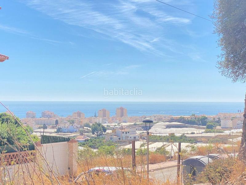 Foto 59cf77ce-6782-4e74-b2c1-35a78c13d0b7. Terreno residencial tres parcelas urbanas de 279 m2 costa, con superficies construidas de 243, 214 y 222 m2 respectivamente, incluyen salone en Torrox