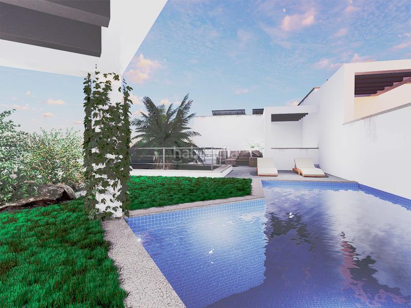 Foto fb0f65a8-bce8-4bd3-9fb3-08bca0f6e8cf. Terreno residencial tres parcelas urbanas de 279 m2 costa, con superficies construidas de 243, 214 y 222 m2 respectivamente, incluyen salone en Torrox