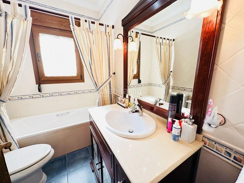 Foto a82100fb-1944-473a-8630-4ca3bce86eb8. Chalet exclusiva villa de lujo . en Avda Pescia - Ctra de Frigiliana Nerja