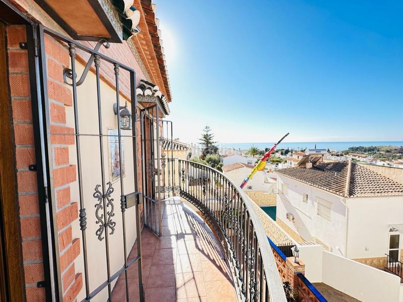 Foto f3ea0ef0-63fe-4dc1-a9ce-5d27e00e7315. Chalet exclusiva villa de lujo . en Avda Pescia - Ctra de Frigiliana Nerja