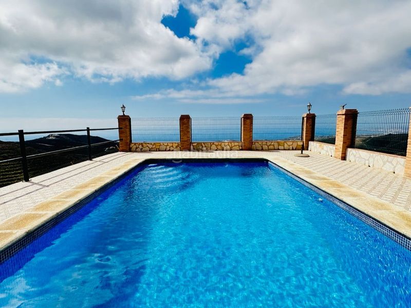 Foto 16e4439a-ea5c-4c4b-86c5-5bd2c00f1e5d. Masia amb piscina a Torrox pueblo Torrox