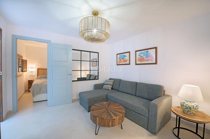 Foto c340abde-f750-4220-8347-664b2e3a4706. Casa adosada chalet en caleta de vélez junto a la playa. en Caleta de Velez
