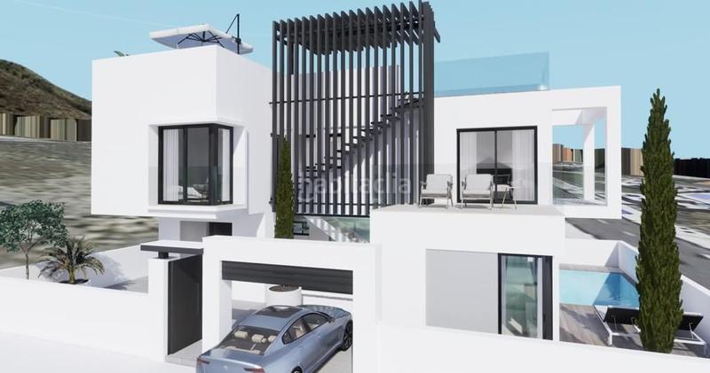 Foto 8d4d32c3-9f05-41e0-b6e2-96165c3e3fc0. Chalet exclusiva villa de lujo y diseño moderno . en Nerja