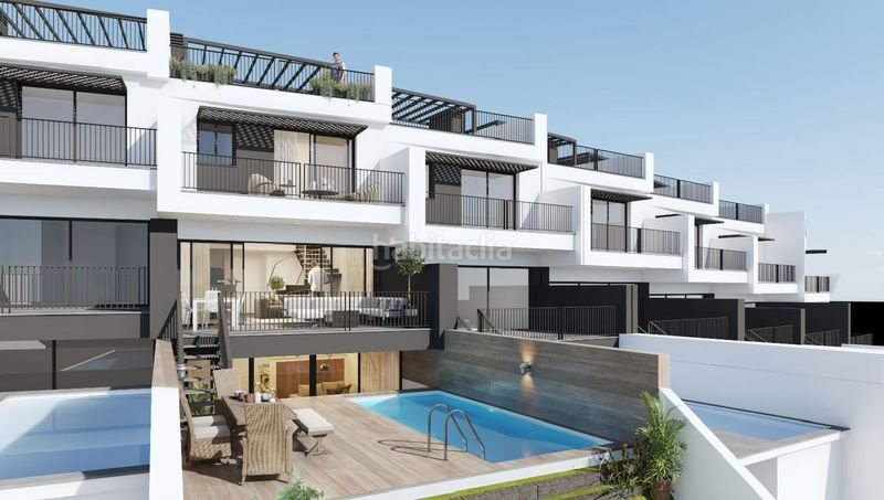 Foto 028d8b16-11a9-41c0-8b80-e1c0b76bdfef. Casa adossada amb piscina a Capistrano Nerja