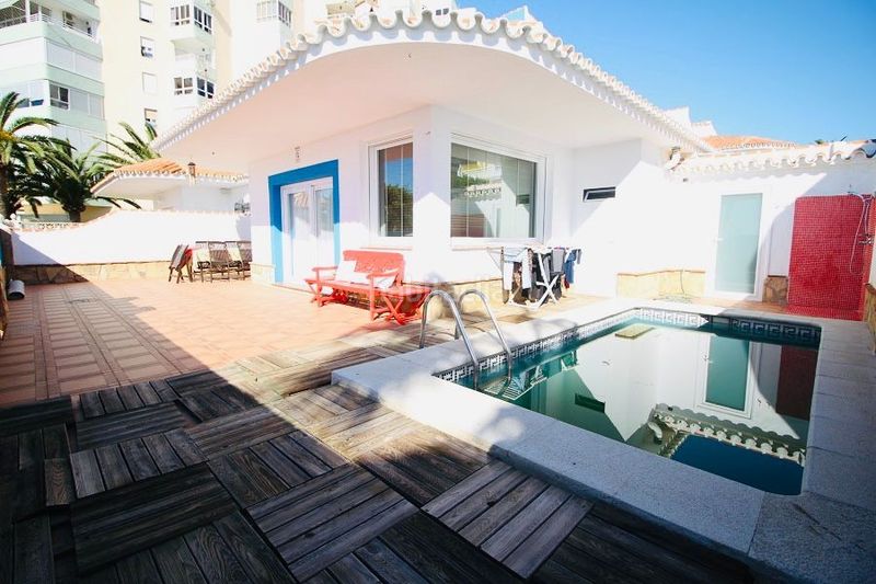 Foto 1835aad1-c378-4881-9e64-b9f42afca4d3. Casa amb piscina a Centro Internacional Torrox